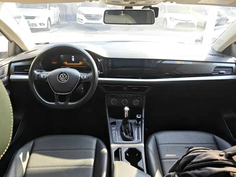 Volkswagen Lavida — миниатюра 12