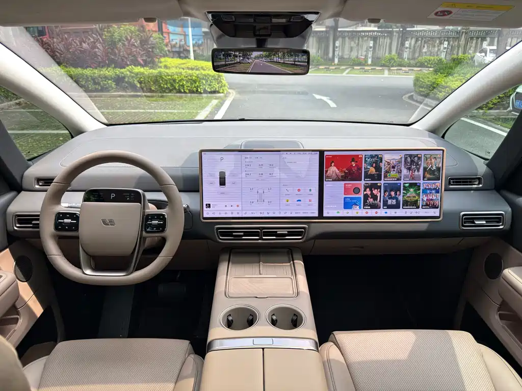 Li Auto Li MEGA — миниатюра 25