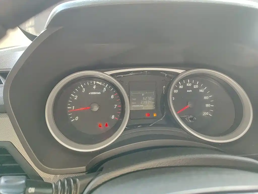 Wuling Hongguang — миниатюра 12