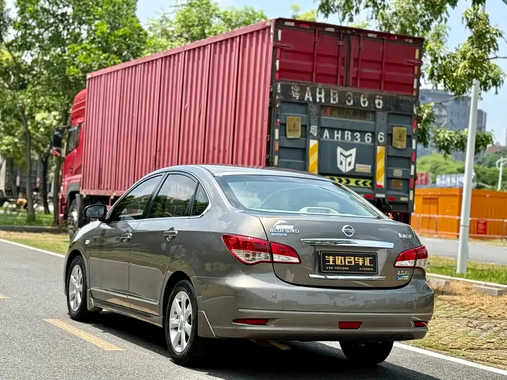 Nissan Sylphy — миниатюра 8