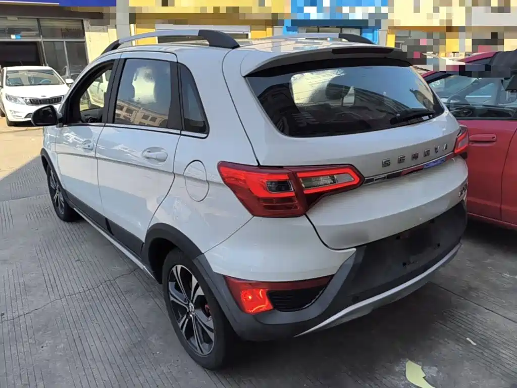 BAIC Senova X25 — миниатюра 5