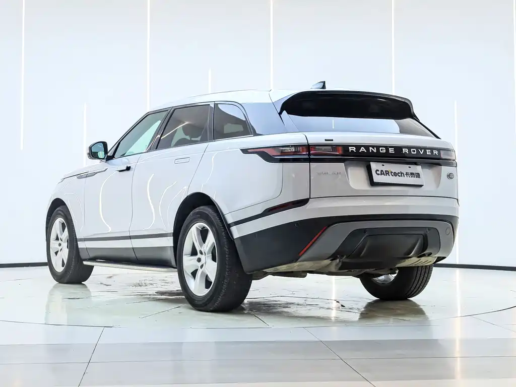 Land Rover Range Rover Velar 2022 250PS