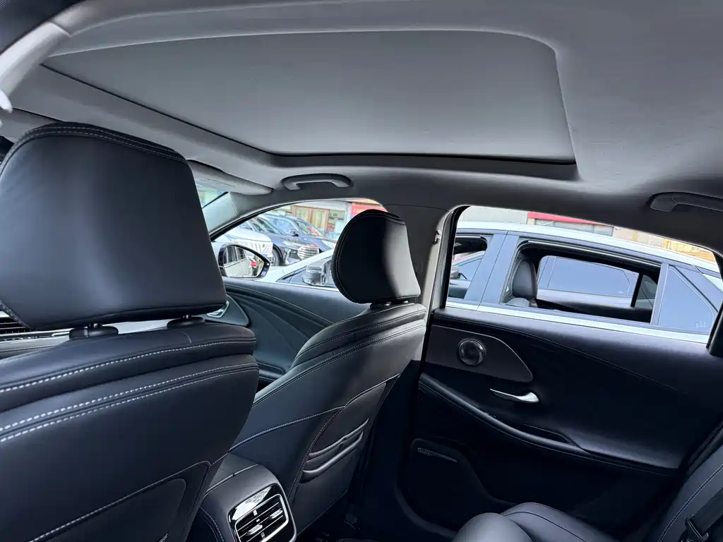 Chery Arrizo 8 — миниатюра 15