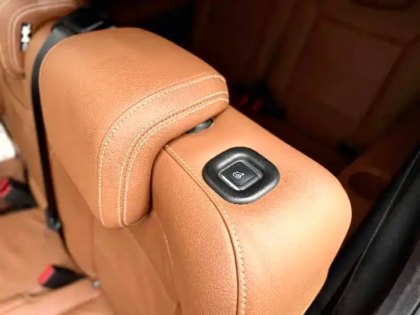 Mercedes-Benz GLS — миниатюра 10