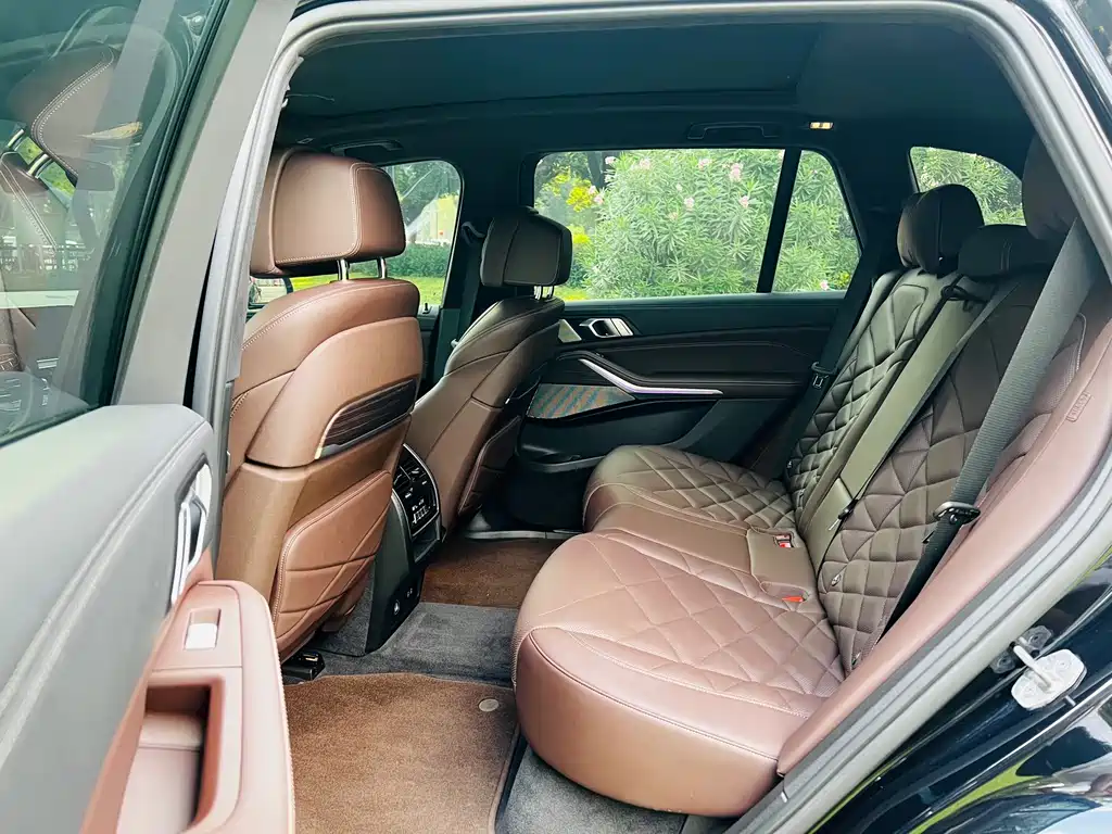 BMW X5 — миниатюра 12