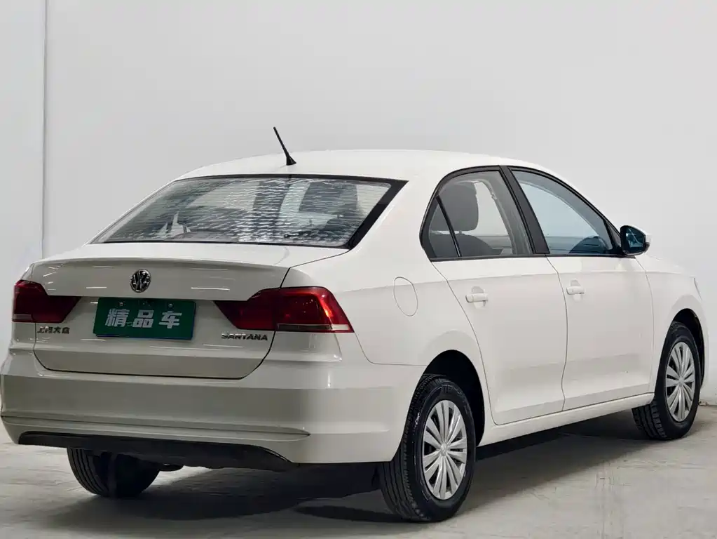 Volkswagen Santana — миниатюра 4