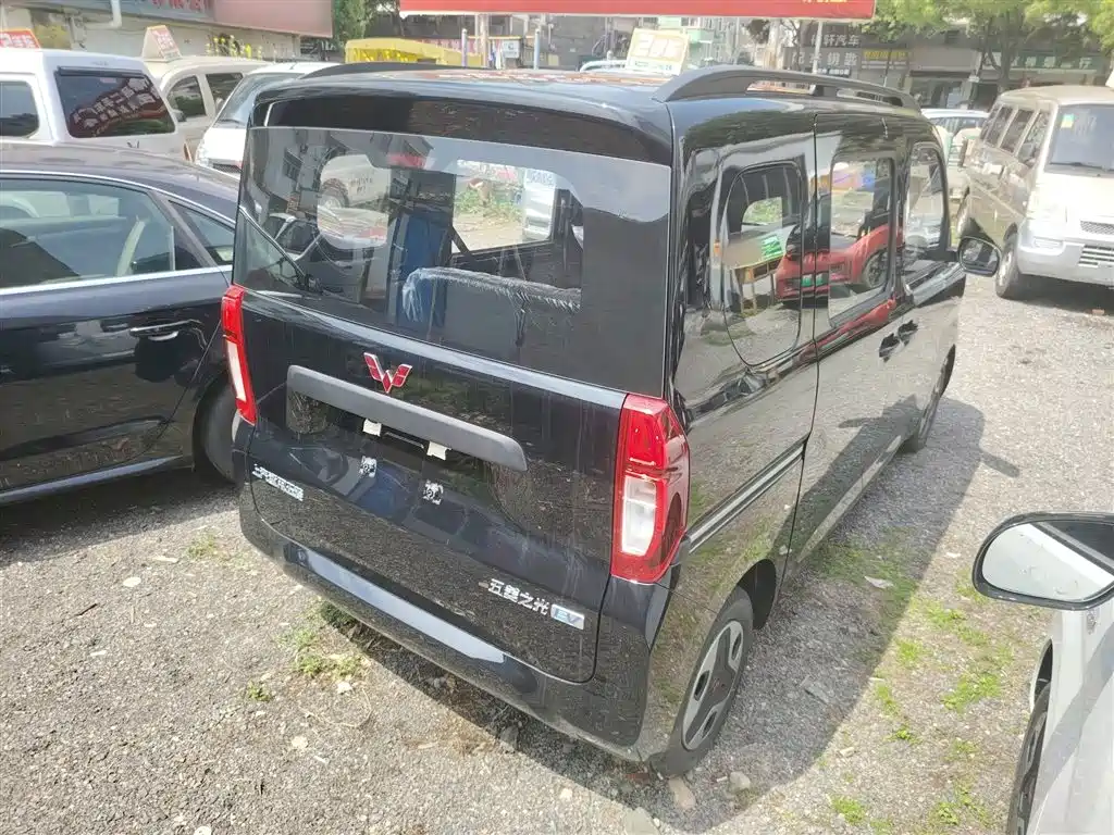 Wuling Sunshine EV 2025 305km