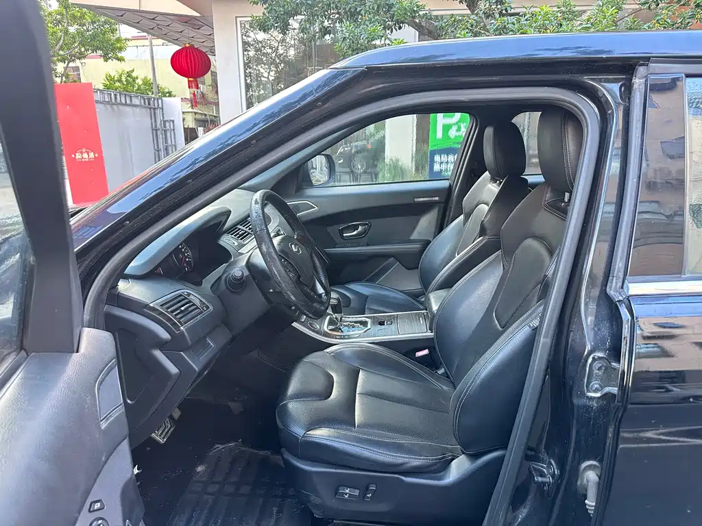 Landwind Landwind X7 — миниатюра 9