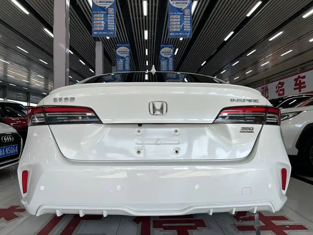 Honda Inspire — миниатюра 8