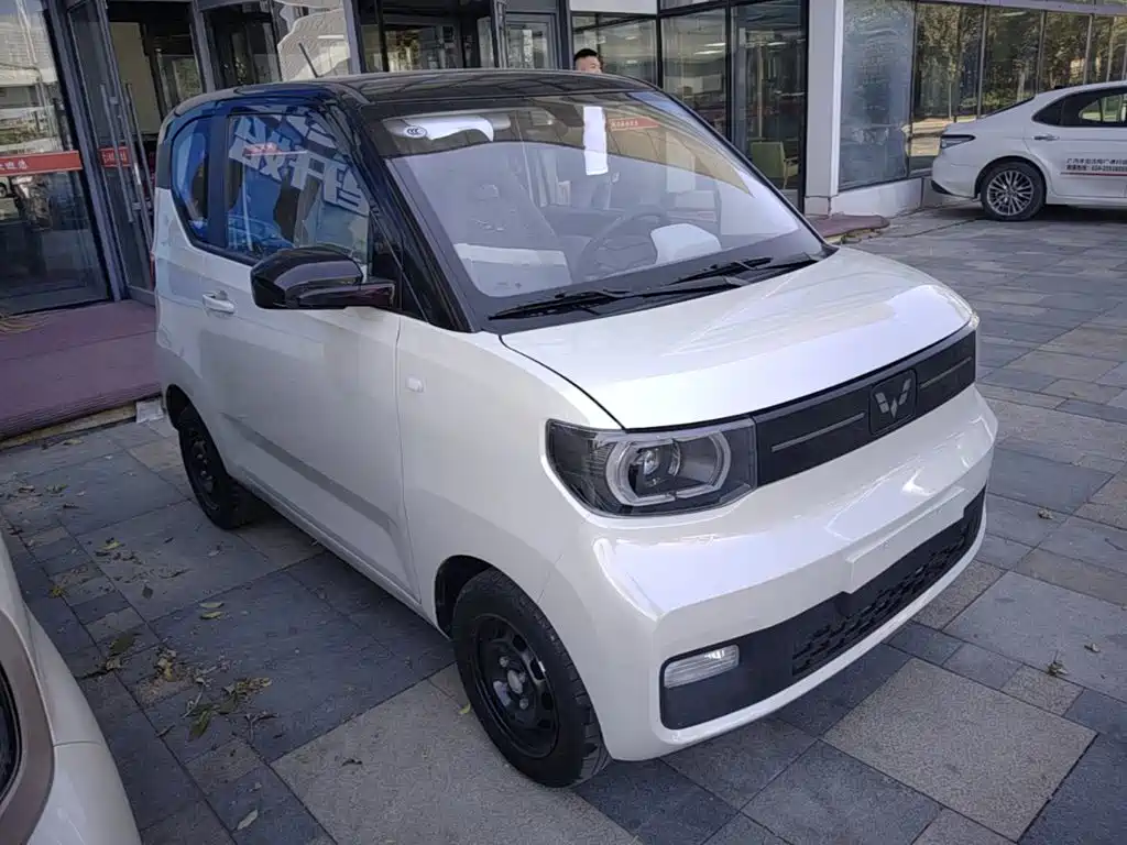 Wuling MINIEV — миниатюра 4