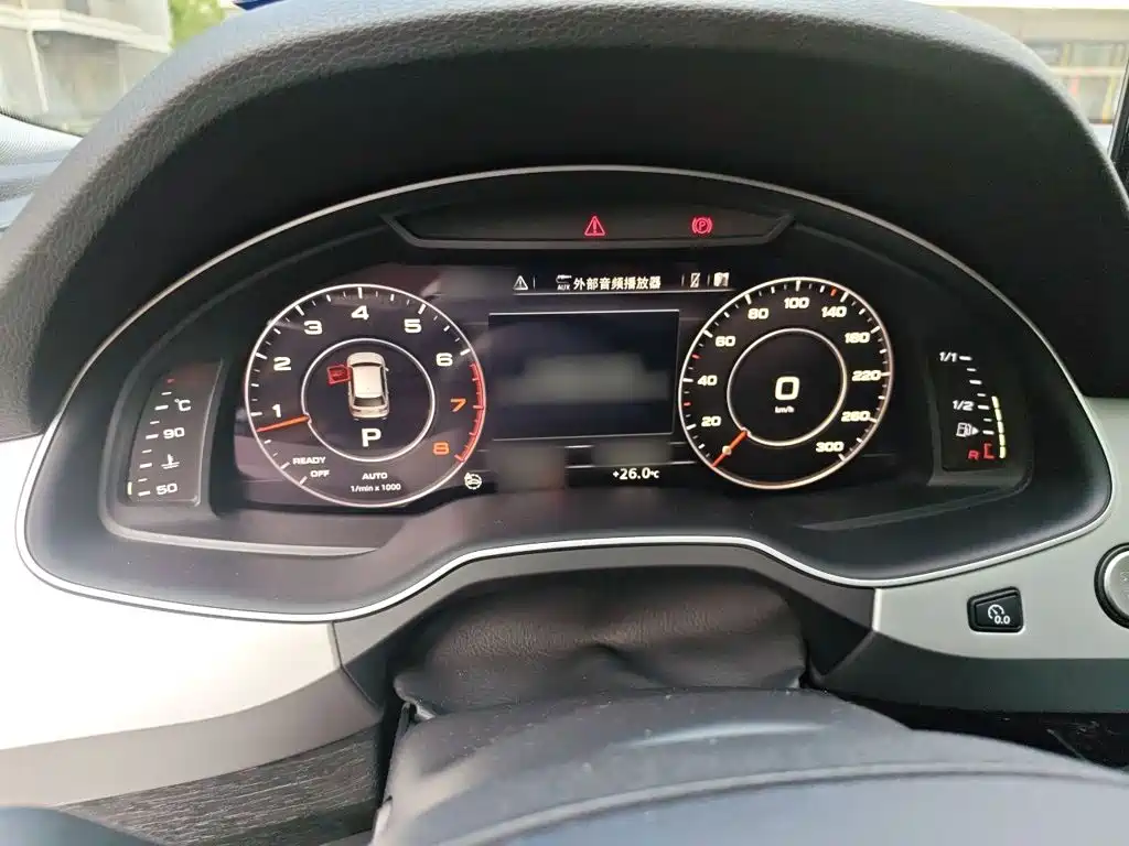 Audi Q7 — миниатюра 4