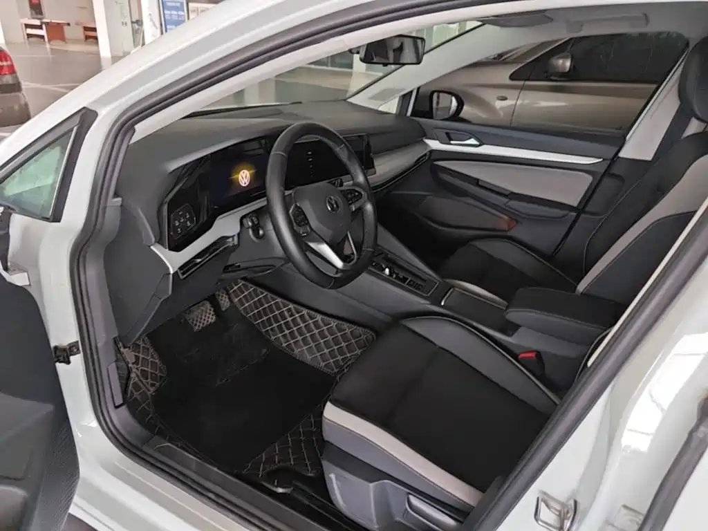 Volkswagen Golf — миниатюра 15