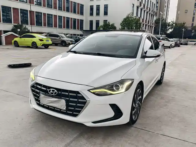 Hyundai Elantra Langdong