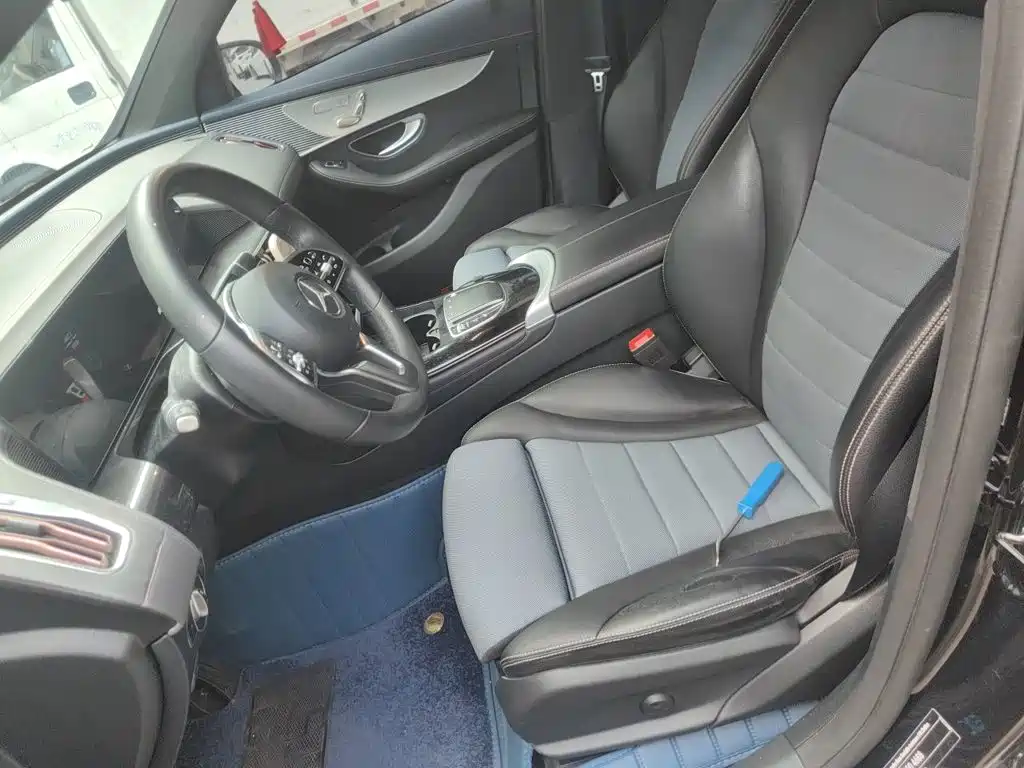 Mercedes-Benz EQC — миниатюра 16