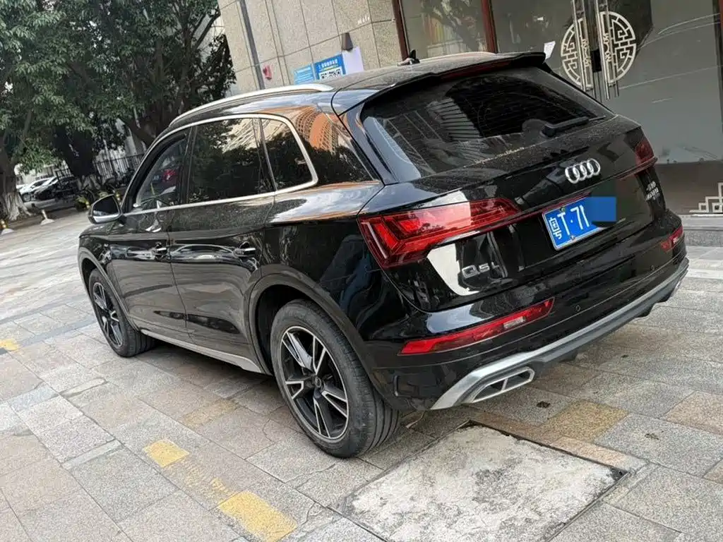 Audi Q5L — миниатюра 5