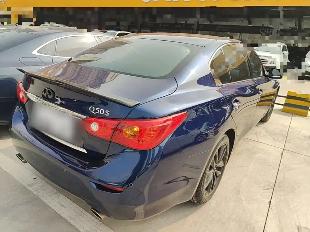 Infiniti Q50L — миниатюра 7