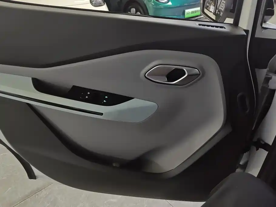 Wuling Nano EV — миниатюра 7