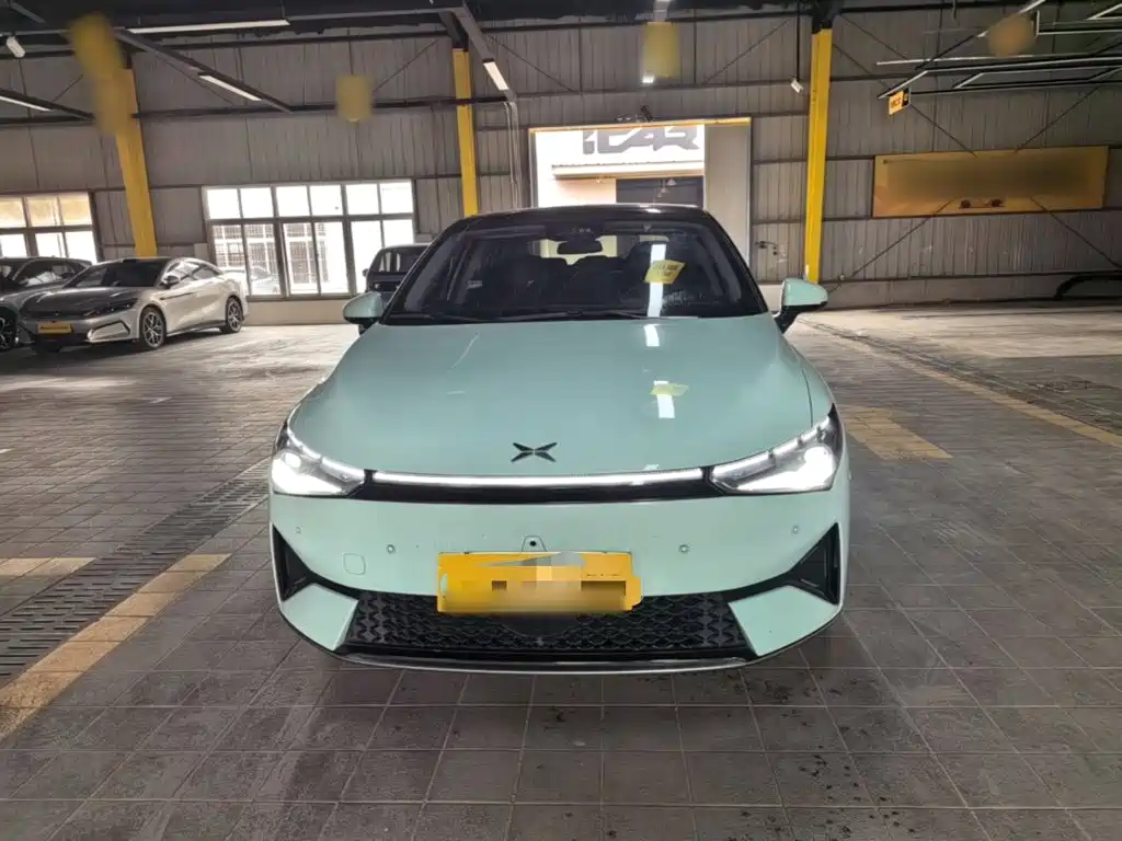 XPeng P5 — миниатюра 3