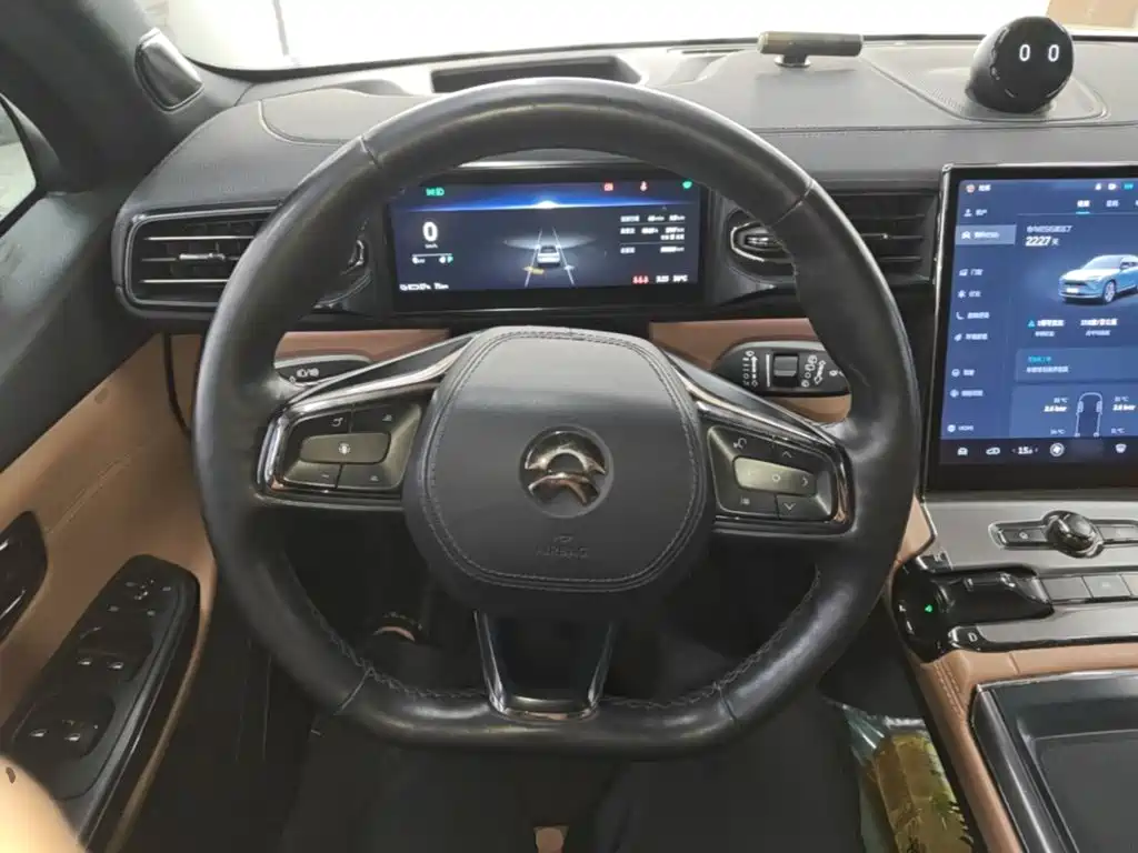 NIO ES6 — миниатюра 11