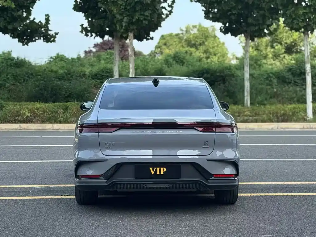 BYD Han — миниатюра 8