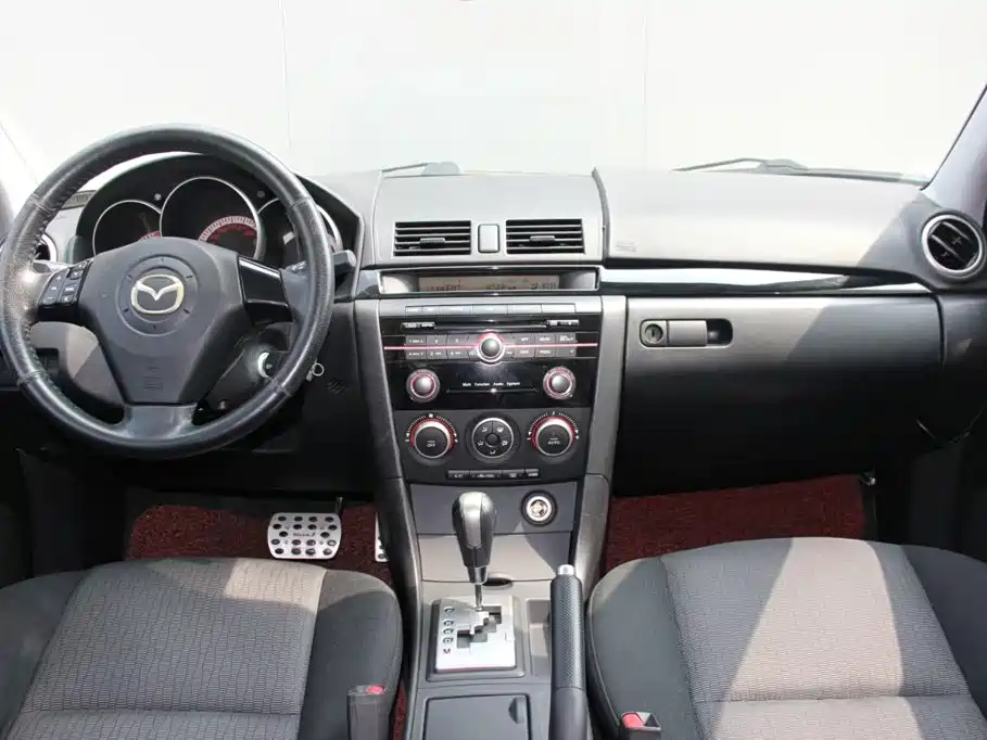 Mazda 3 — миниатюра 9