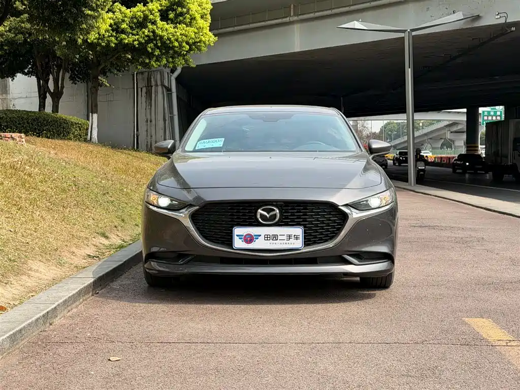 MAZDA 3 ANGKESAILA