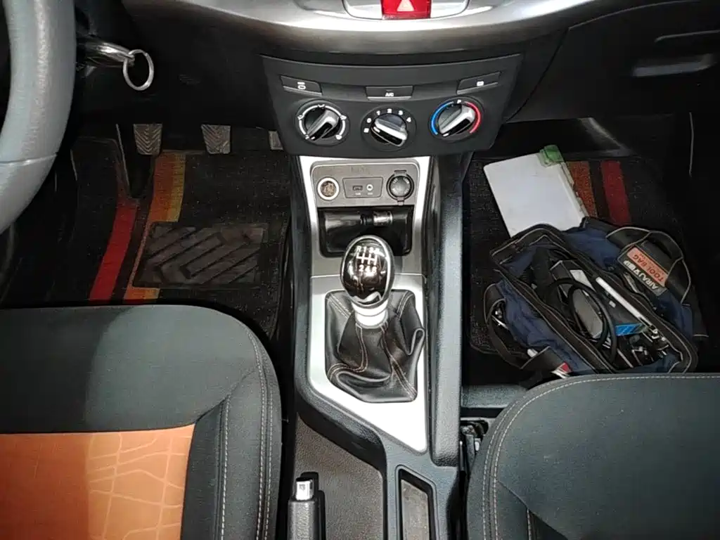 JAC Refine S3 — миниатюра 14