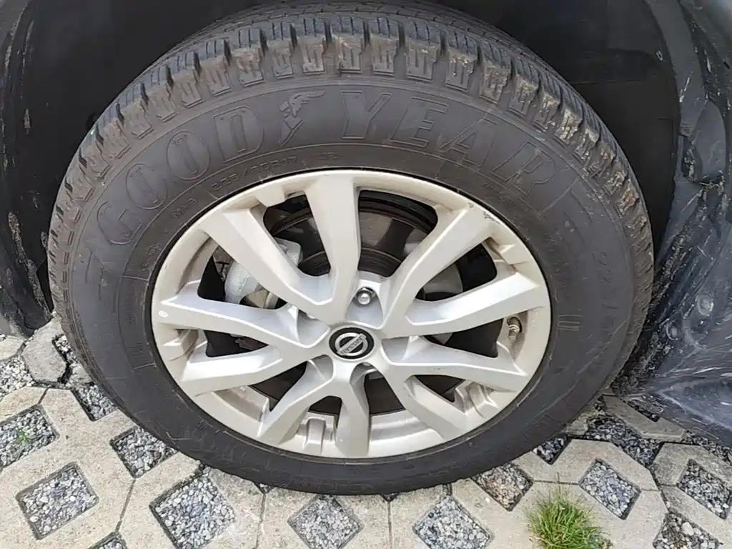 Nissan X-Trail — миниатюра 23