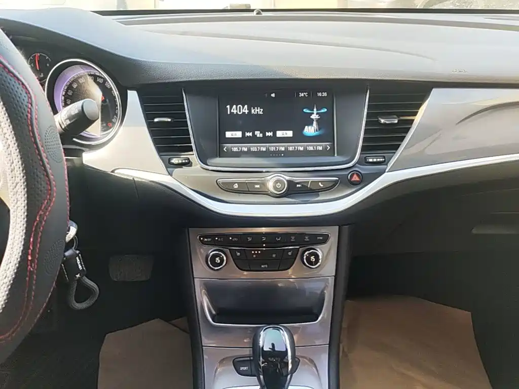 Buick Verano — миниатюра 13