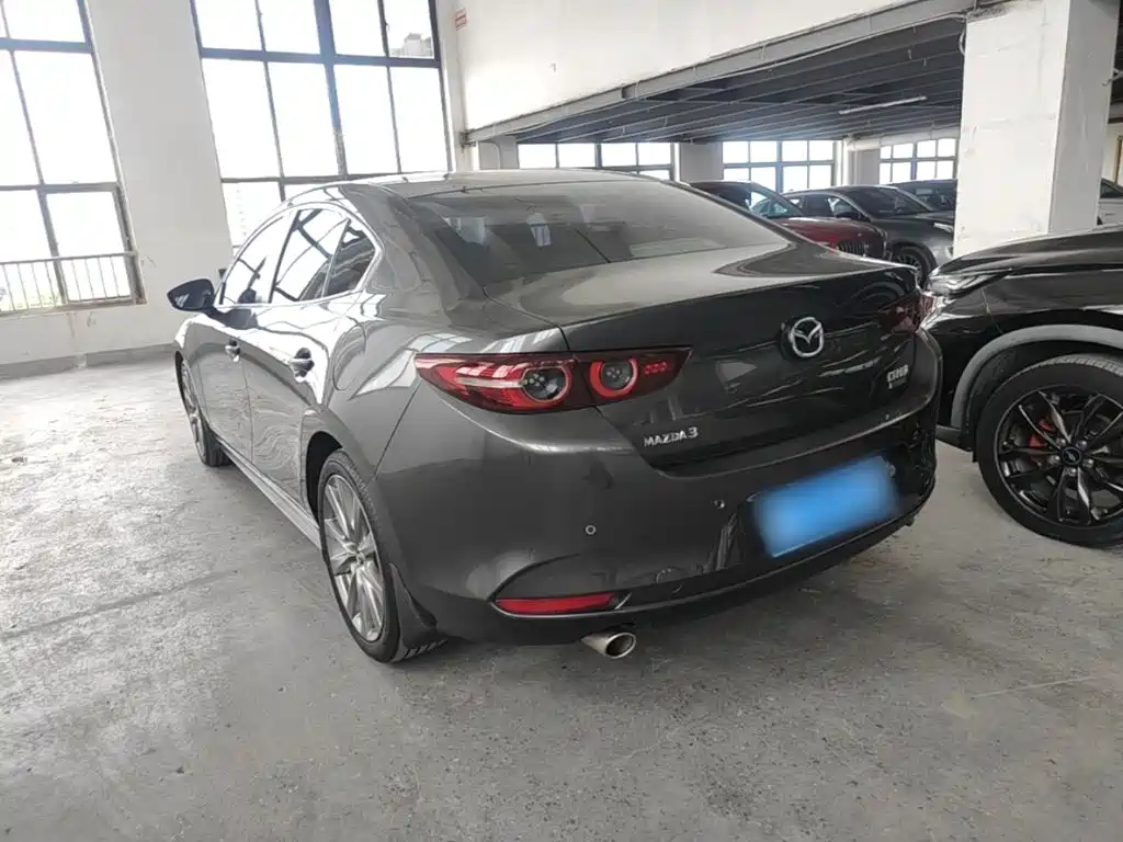 Mazda 3 Axela — миниатюра 5