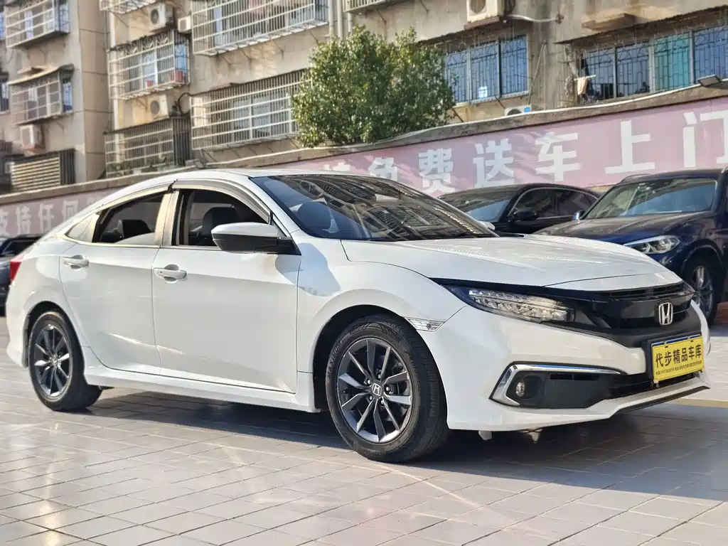 Honda Civic — миниатюра 3