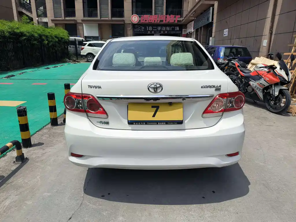 Toyota Corolla — миниатюра 4