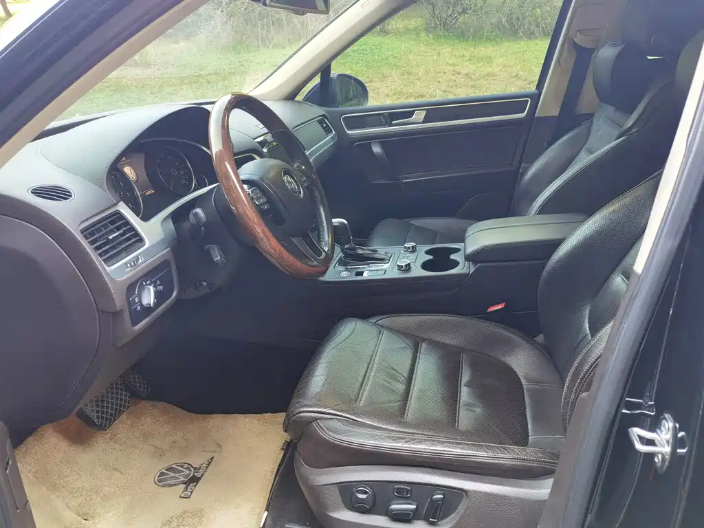 Volkswagen Touareg — миниатюра 8