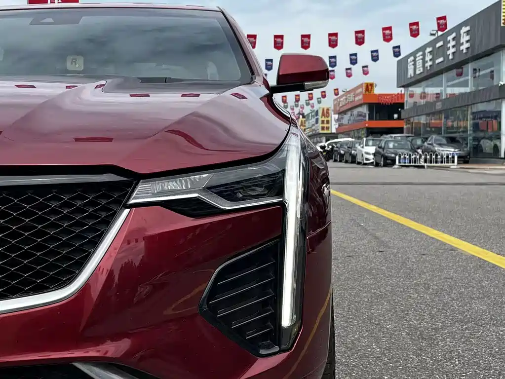 Cadillac CT4 — миниатюра 11
