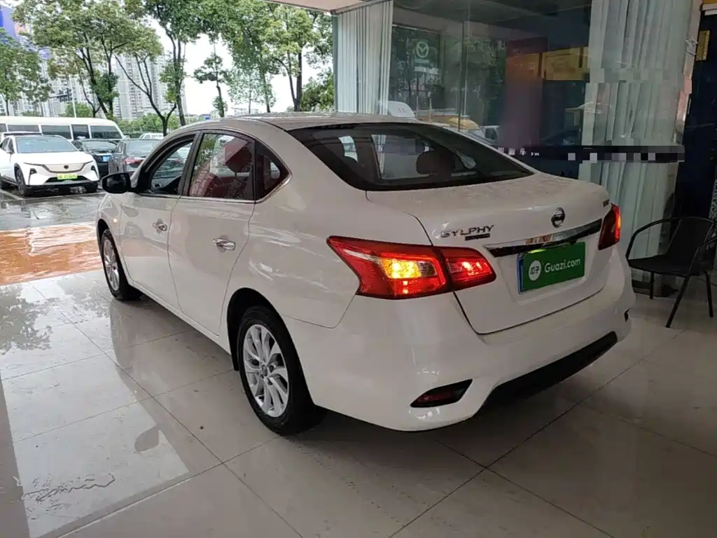 Nissan Sylphy — миниатюра 5