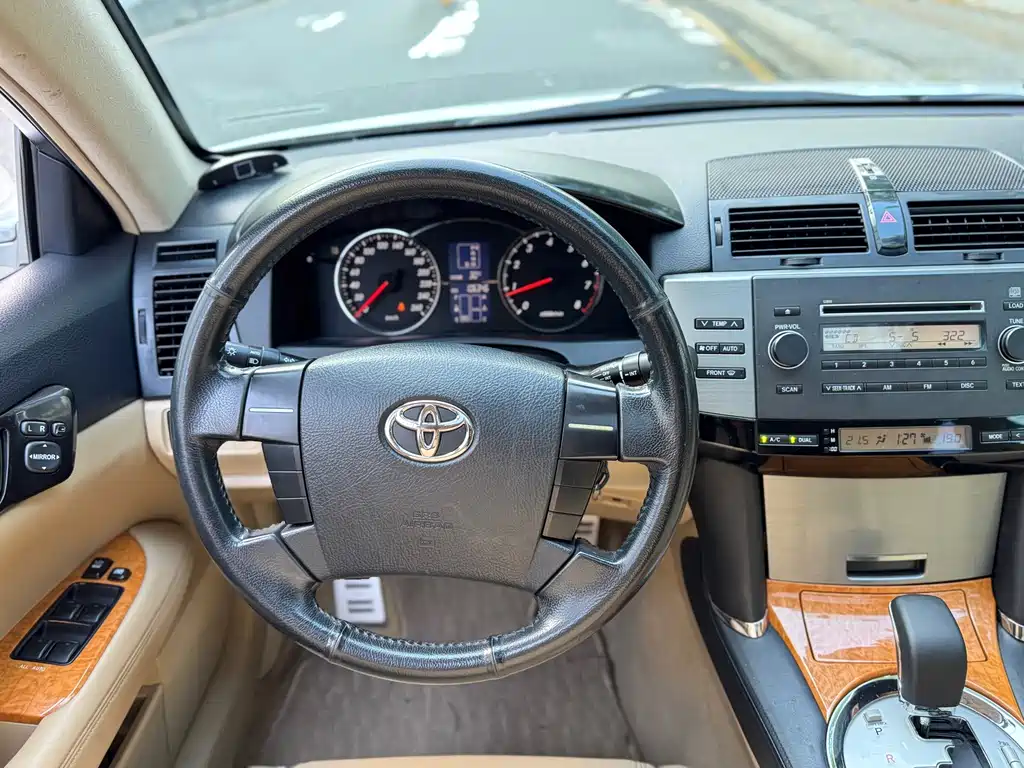 Toyota Reiz — миниатюра 14