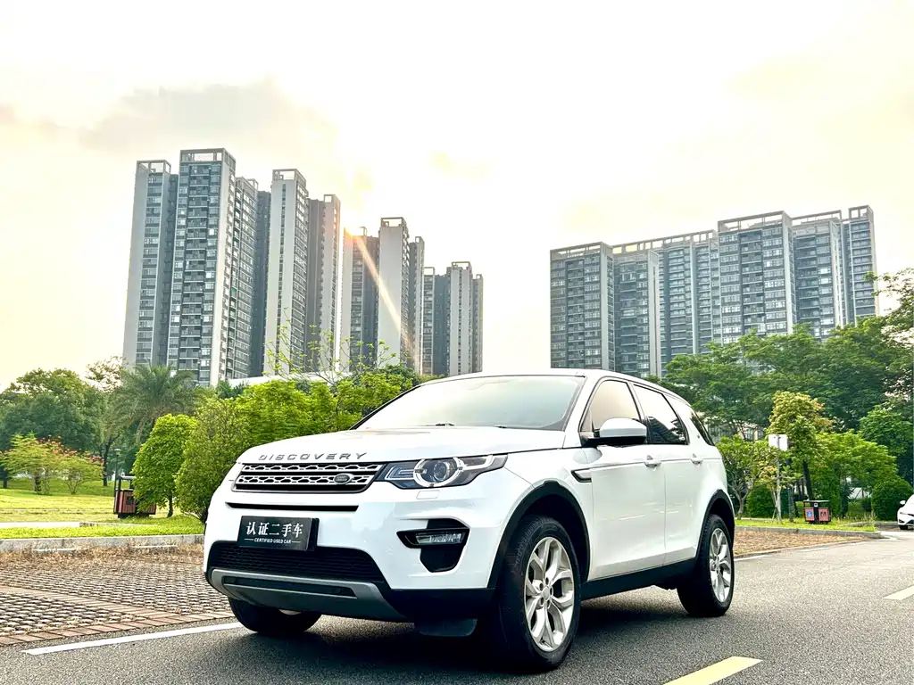 Land Rover Discovery Sport — миниатюра 2
