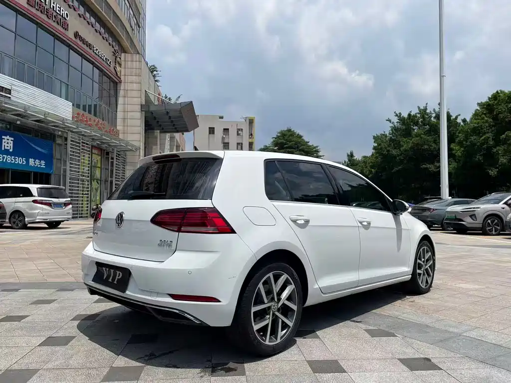 Volkswagen Golf — миниатюра 7