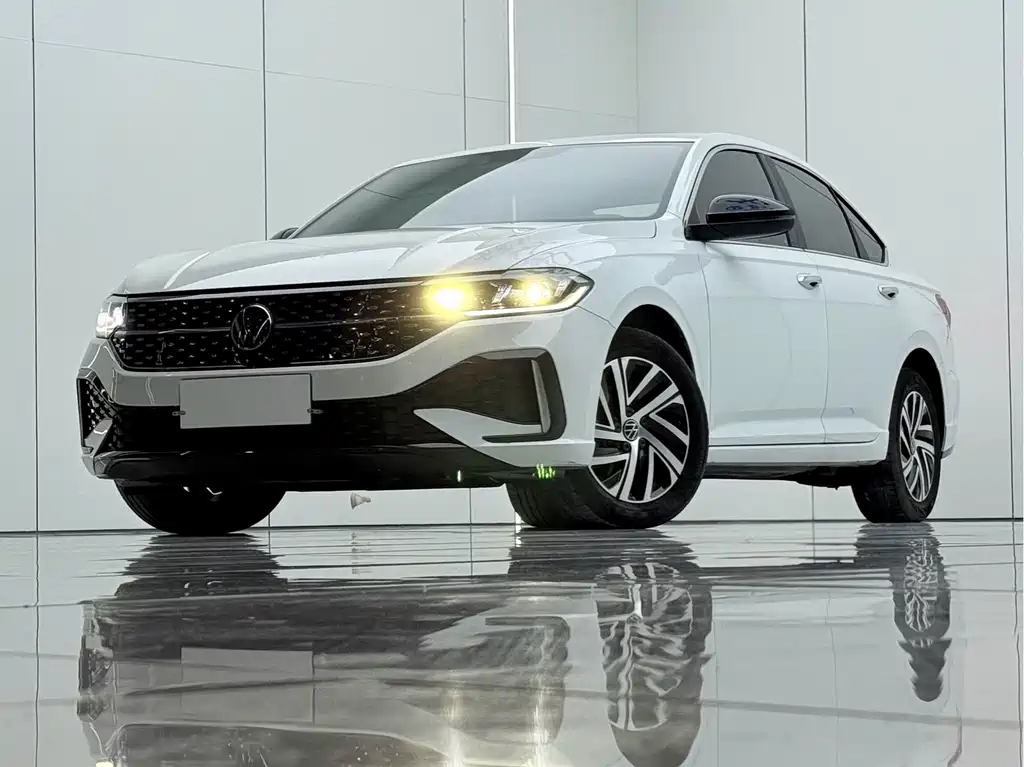 Volkswagen Lavida — миниатюра 2