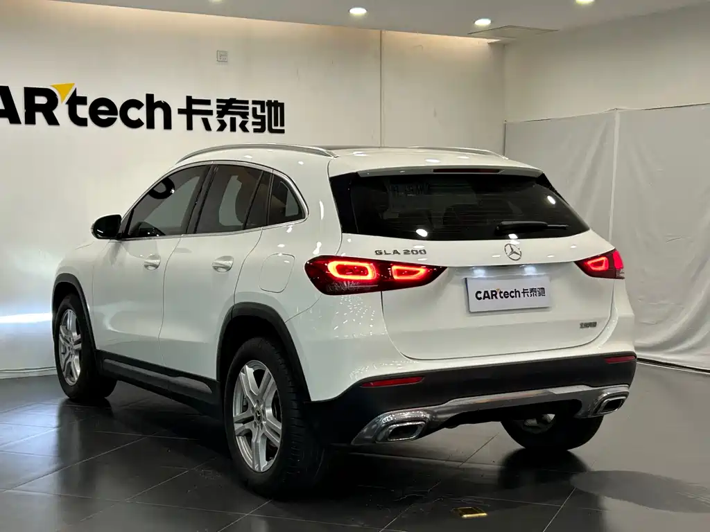 Mercedes-Benz GLA 2023 GLA 200