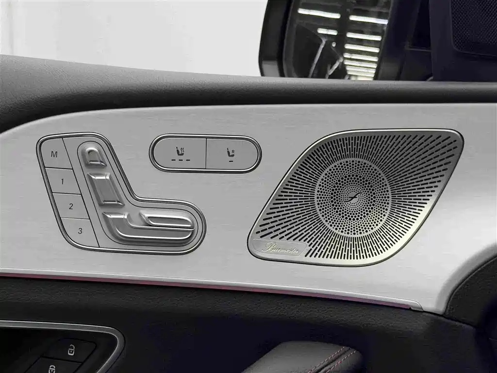 Mercedes-Benz GLE AMG — миниатюра 15