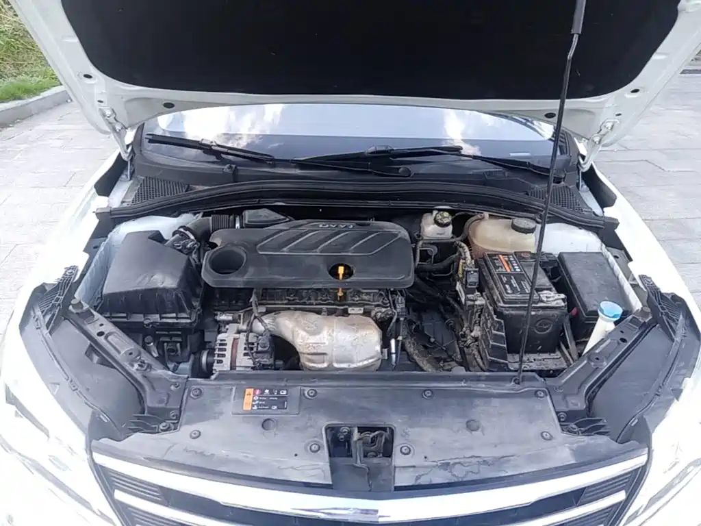 Roewe i5 — миниатюра 10