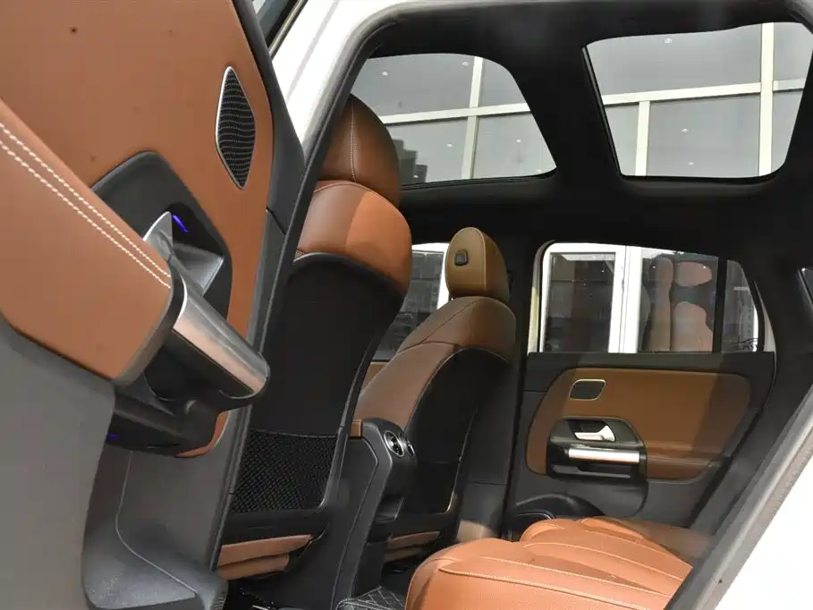 Mercedes-Benz EQA — миниатюра 8