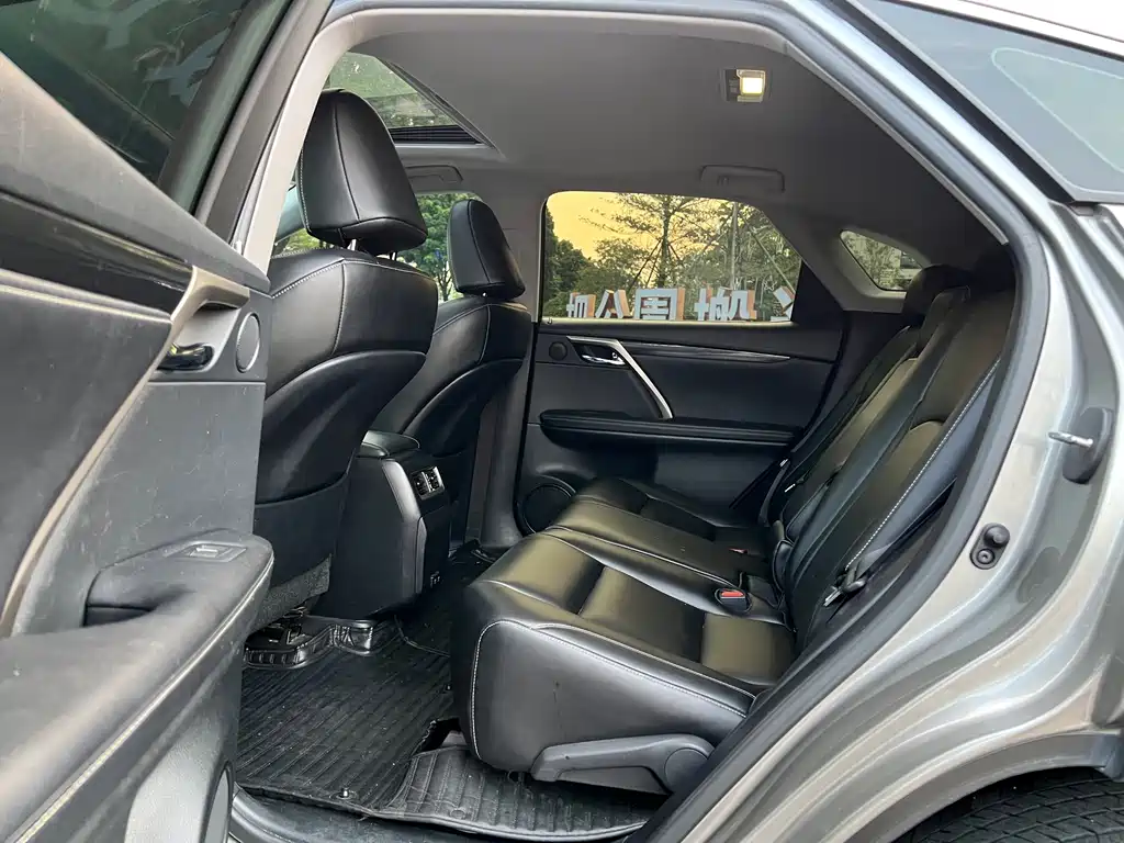 Lexus RX — миниатюра 7
