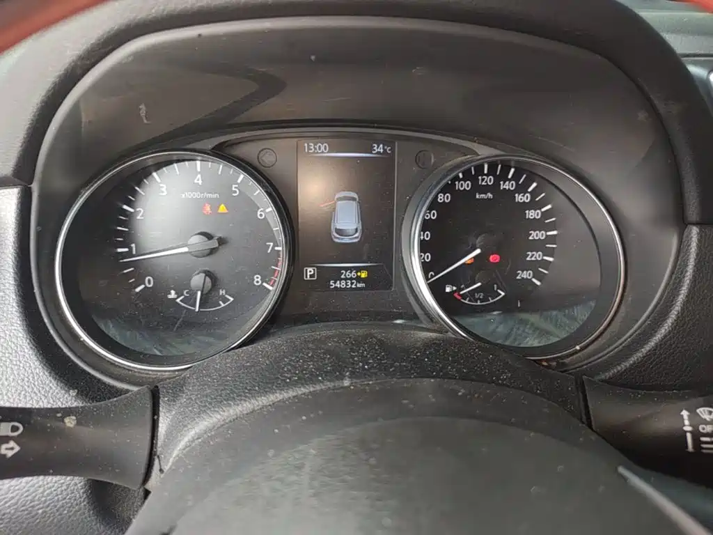 Nissan Qashqai — миниатюра 12