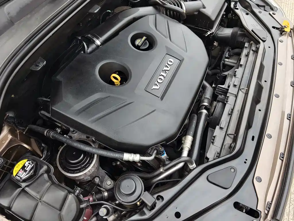 Volvo XC60 (Import) — миниатюра 22