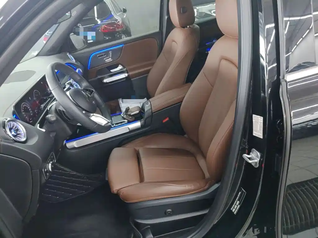 Mercedes-Benz GLB — миниатюра 15
