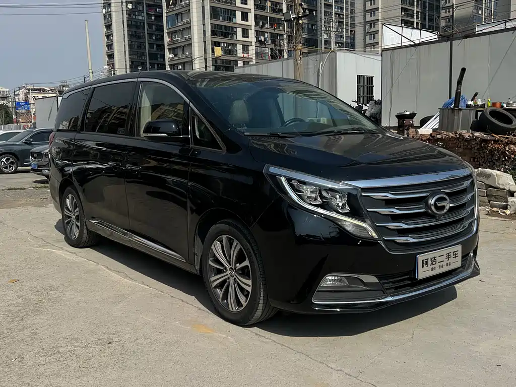 GAC TRUMPCHI M8