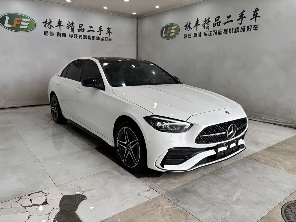 Mercedes-Benz C-Class — миниатюра 4