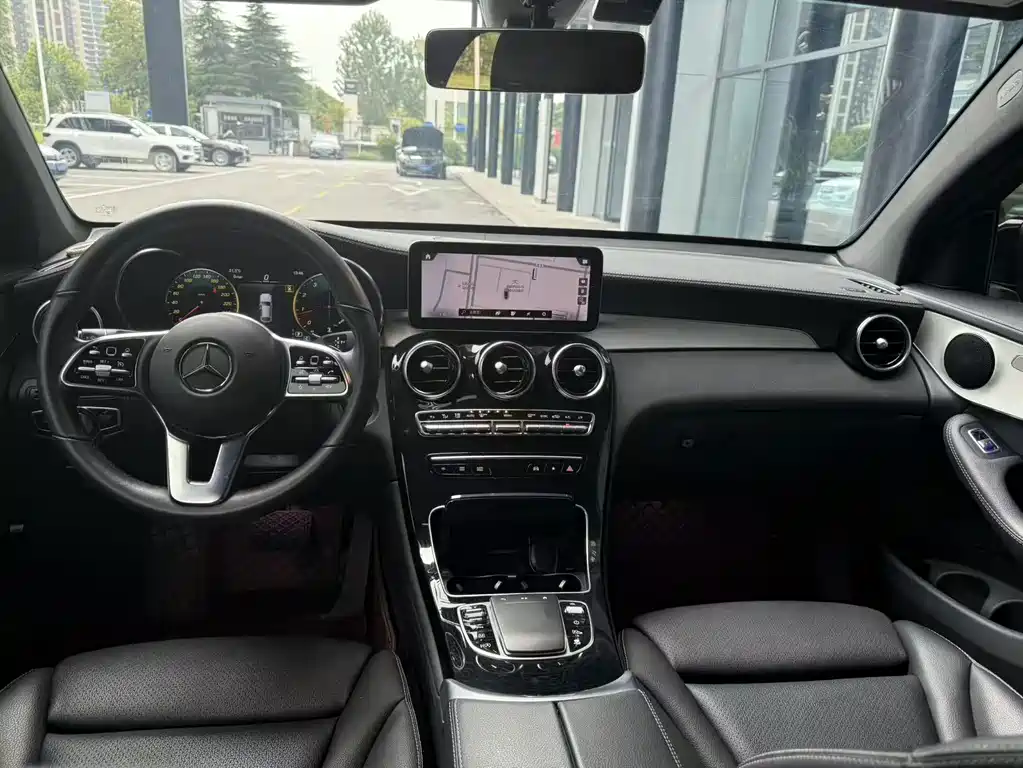 Mercedes-Benz GLC Coupe — миниатюра 7